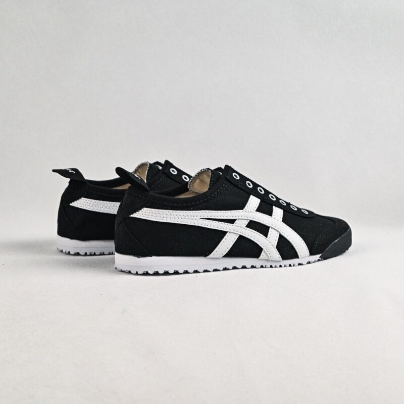 【AT8940】Onitsuka Tiger Mexico 66 ブラックとホワイトのレトロスニーカー | Onitsuka Tiger