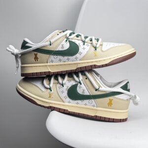 【AT8958】ナイキダンクローレトロカスタムバージョン - クラシックなストリートスタイルとモダンな工芸の融合 | LV x Nike