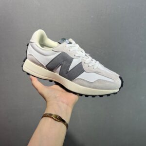 【AT8966】New Balance MS327シリーズのレトロなカジュアルスポーツシューズ | New Balance