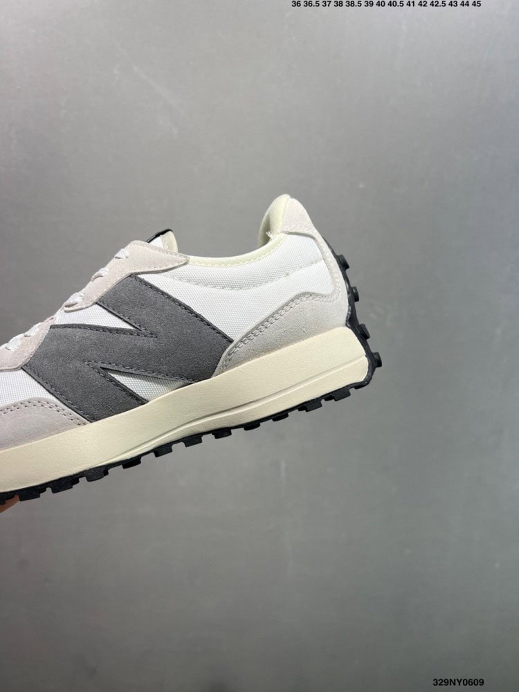 【AT8966】New Balance MS327シリーズのレトロなカジュアルスポーツシューズ | New Balance
