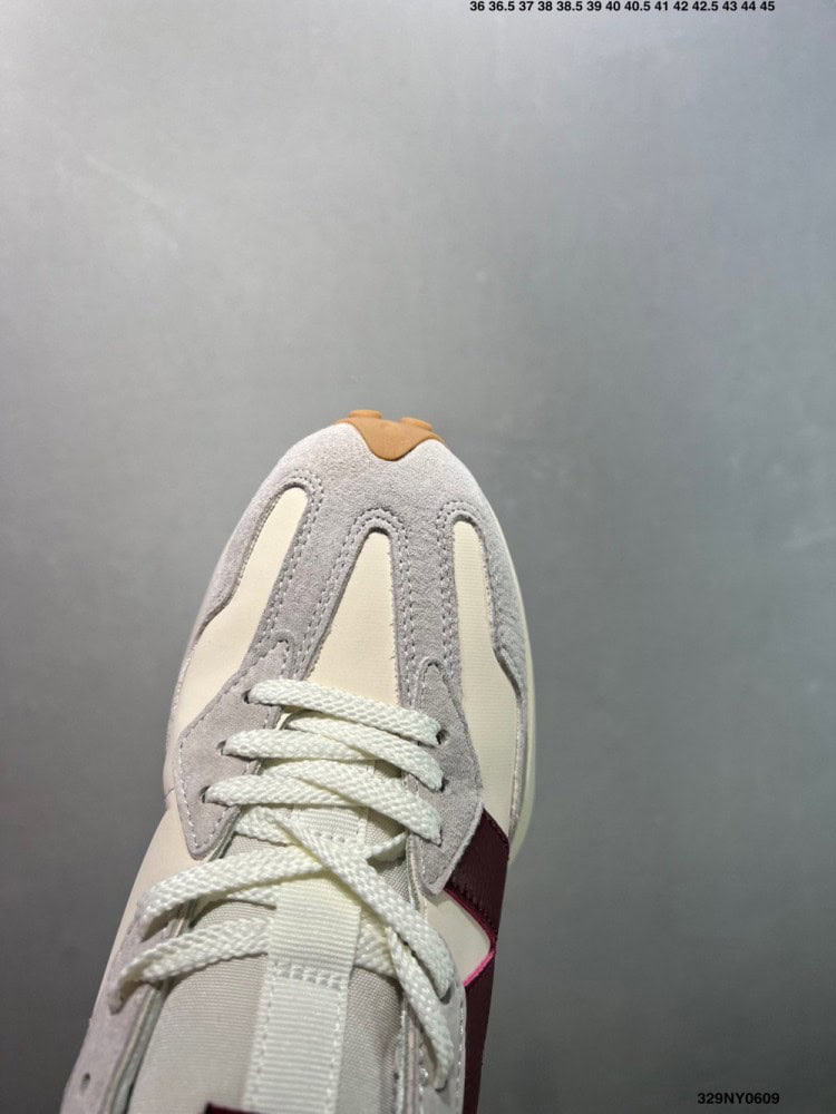 【AT8967】New Balance MS327シリーズウィメンズランニングシューズ- スエード＆メッシュ素材、レトロスタイルデザイン | New Balance