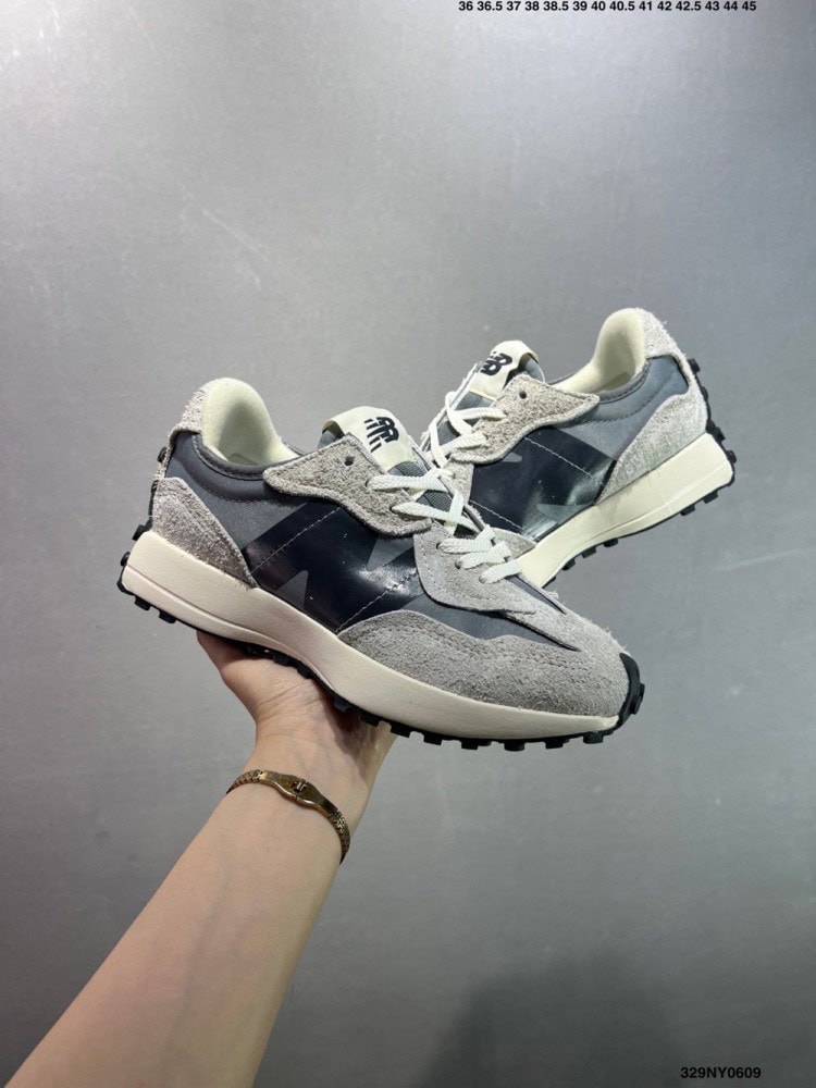 【AT8970】ニューバランスMS327シリーズ：レトロとモダンの融合デザイン【靴 ファッション】 | New Balance