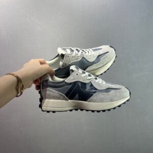 【AT8970】ニューバランスMS327シリーズ：レトロとモダンの融合デザイン【靴 ファッション】 | New Balance