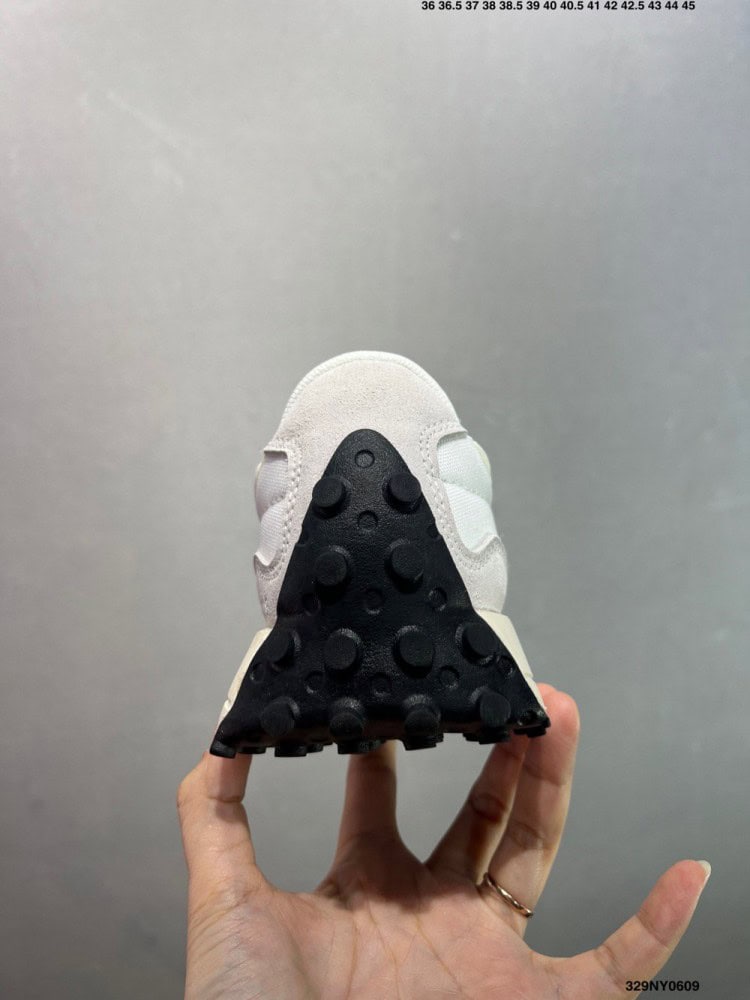 【AT8971】ニューバランス New Balance MS327レトロスニーカー グレー/ホワイトカラー 耐久性と履き心地に優れたカジュアルシューズ | New Balance