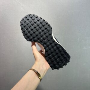【AT8971】ニューバランス New Balance MS327レトロスニーカー グレー/ホワイトカラー 耐久性と履き心地に優れたカジュアルシューズ | New Balance