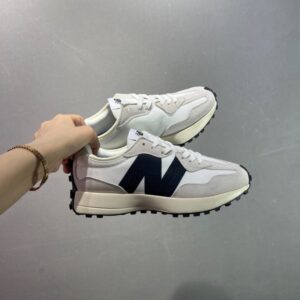 【AT8971】ニューバランス New Balance MS327レトロスニーカー グレー/ホワイトカラー 耐久性と履き心地に優れたカジュアルシューズ | New Balance
