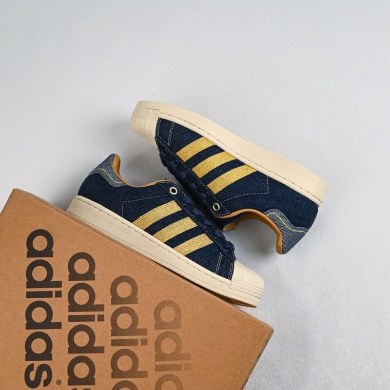 【AT8977】アディダスオリジナルススーパースター青白ゴールドスニーカー | Adidas Superstar