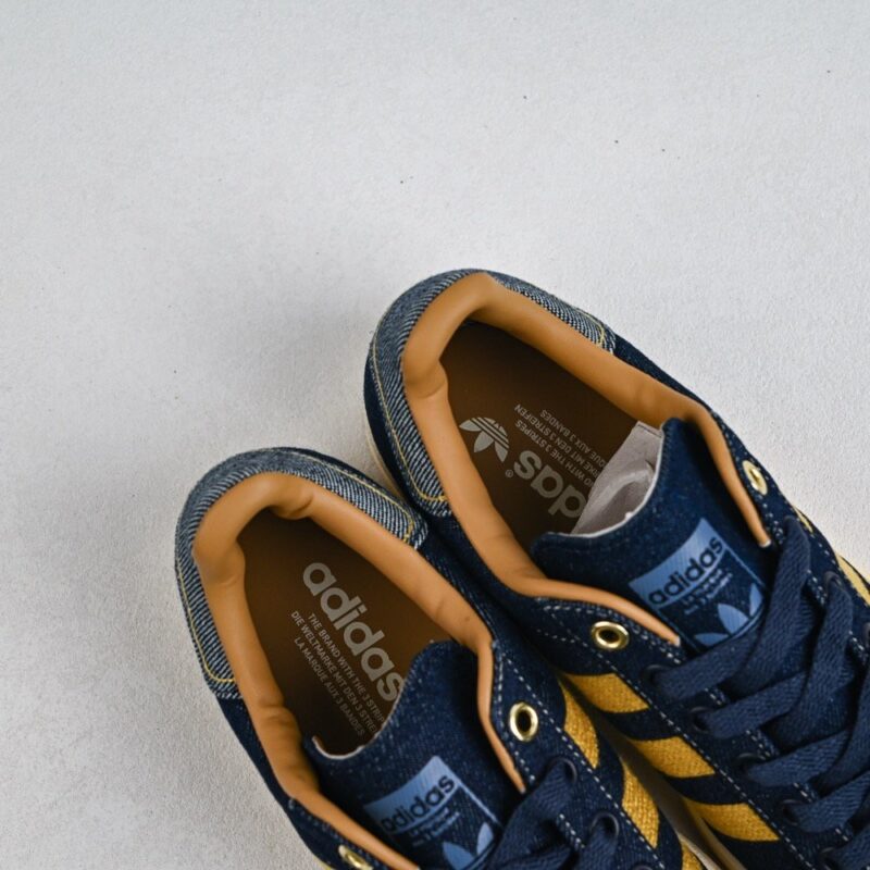 【AT8977】アディダスオリジナルススーパースター青白ゴールドスニーカー | Adidas Superstar
