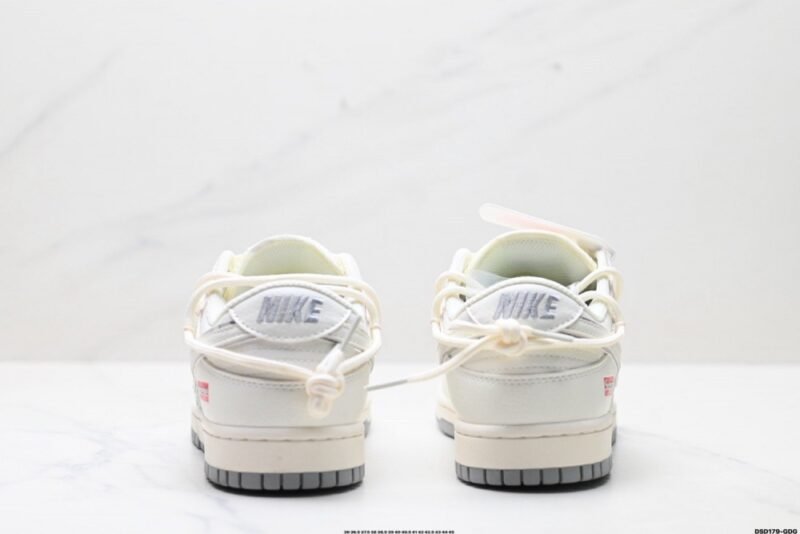 【AT8978】ナイキ x シュプリーム最新コラボダンクロー厳選レザースニーカー独自デザイン | Supreme Nike