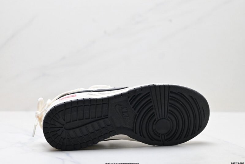 【AT8979】Nike Dunk Low Retro スポーツシューズ - 高品質レザー素材と洗練されたデザイン | Supreme Nike