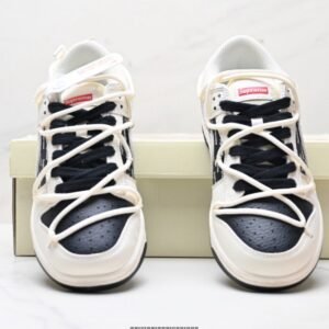 【AT8983】NIKE x SUPREME コラボ ローカットダンクスニーカー | Supreme x Nike
