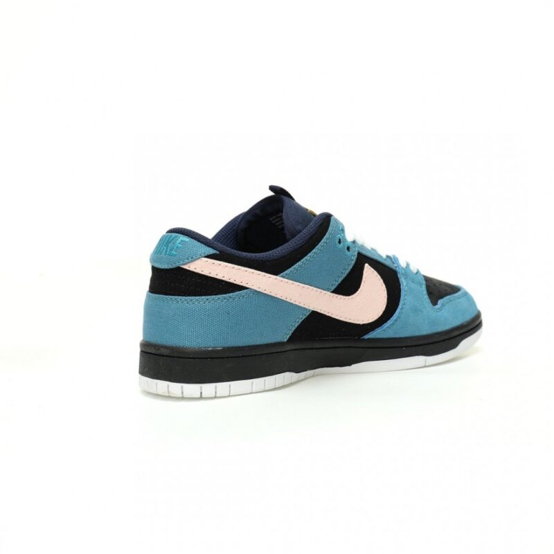 【AT8988】ナイキSB ダンク ロー プロ PRM：ストリートスケートボードシューズ | Nike Dunk