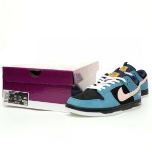【AT8988】ナイキSB ダンク ロー プロ PRM：ストリートスケートボードシューズ | Nike Dunk