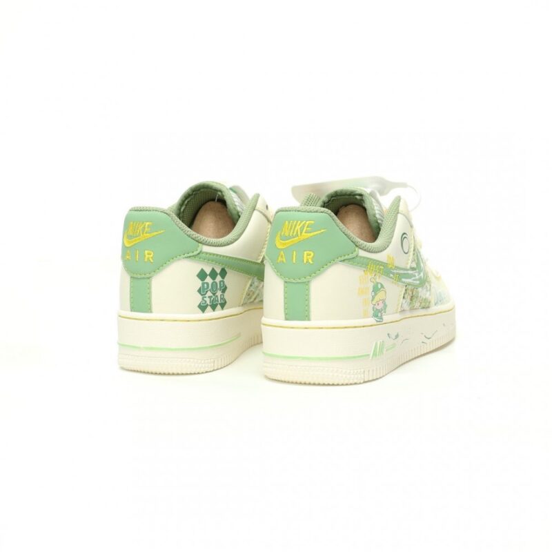 【AT8990】ナイキAir Force 1 Low シャネル風グラフィティデザイン カジュアルなアートスニーカー | Nike Air Force 1