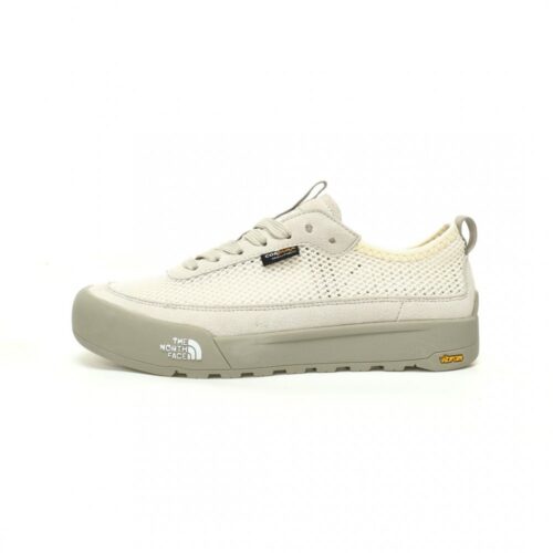 【AT8992】The North Face Clyffe Low Sneaker ウォーキングシューズ - 快適なアウトドア体験を提供 | The North Face