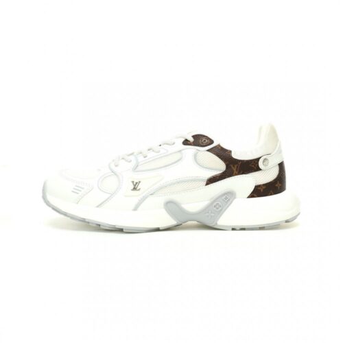 【AT8999】ルイ・ヴィトン（Louis Vuitton）Olympiaコレクションのスニーカー | Louis Vuitton Malletier