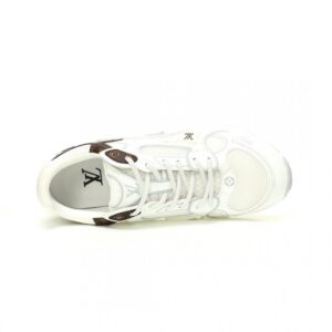 【AT8999】ルイ・ヴィトン（Louis Vuitton）Olympiaコレクションのスニーカー | Louis Vuitton Malletier