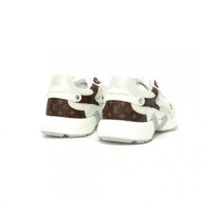 【AT8999】ルイ・ヴィトン（Louis Vuitton）Olympiaコレクションのスニーカー | Louis Vuitton Malletier