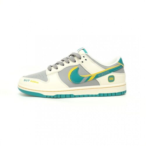 【AT9014】Nike SB ダンク ロー x Xiaomi Automarket SU7 Ultra カスタムコラボ ホワイト＆湖水青いスニーカー | Dunk