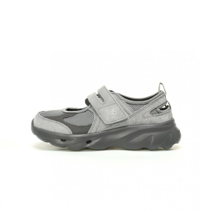 【AT9023】ニューバランス女性用MDフォームマジックテープスニーカーSD2203シリーズ | New Balance