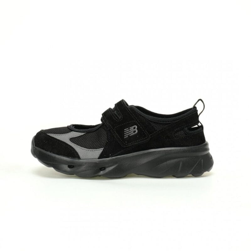 【AT9024】ニューバランス女性用SD2203シリーズスポーツシューズ | New Balance
