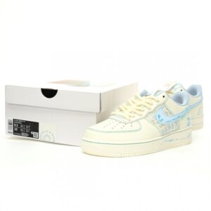 【AT9042】ナイキ Air Force 1 '07 Low スニーカー | シャネル風グラフィティカラー | ストリートファッション | Nike x Air Force 1