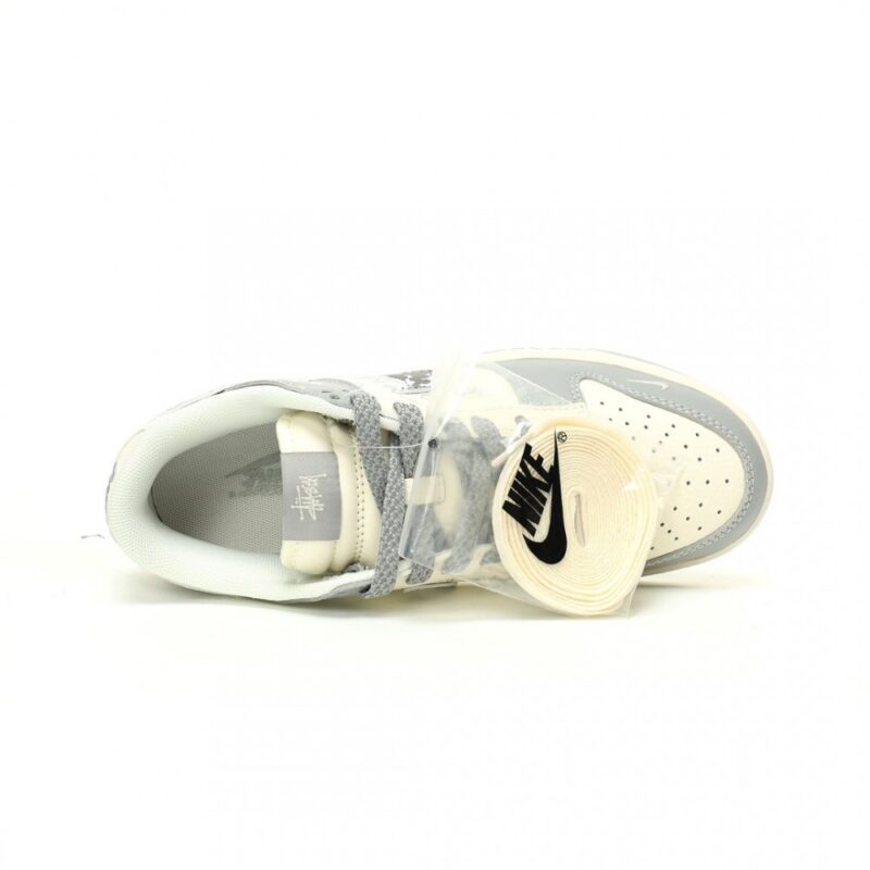 【AT9045】Stussy ✖️ ナイキ Dunk コラボレーション スニーカー | Stussy x Nike