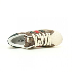 【AT9065】アディダス×グッチ コラボレーション スニーカー | Adidas Superstars