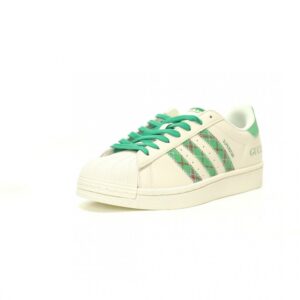 【AT9072】グッチ x アディダス オリジナルス コラボ クラシックシェルトゥスニーカー | Superstar
