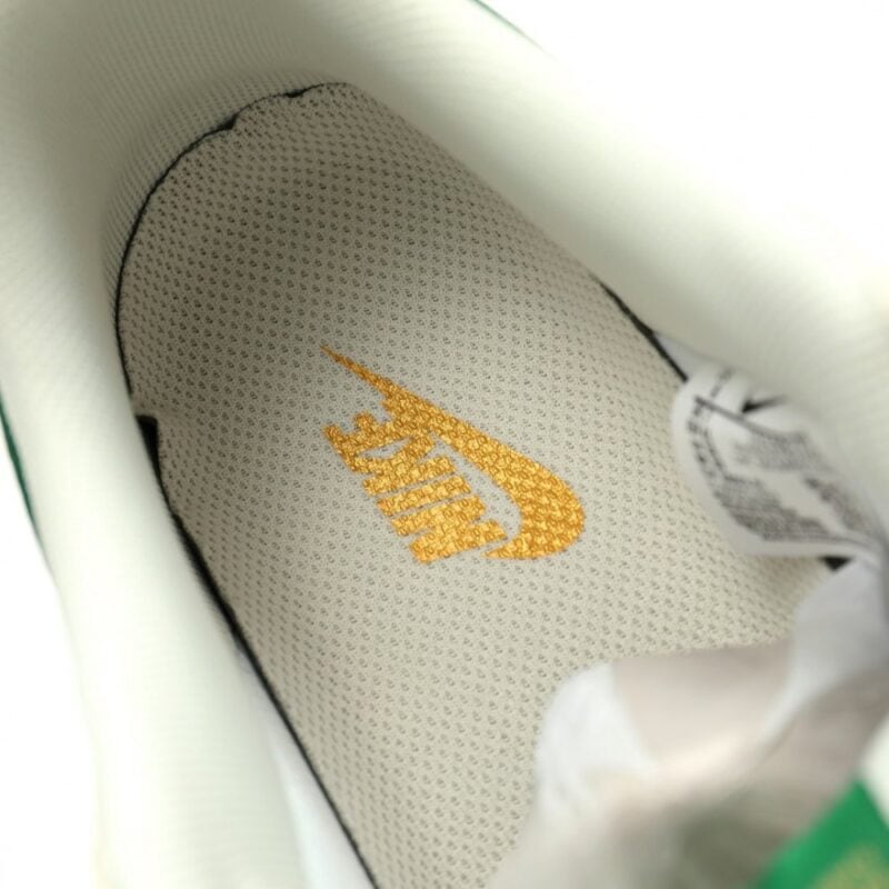 【AT9073】Gucci × ナイキのコラボレーションエアフォース1 - 高品質リザード型革とGGモノグラム柄を融合 | Gucci x Nike