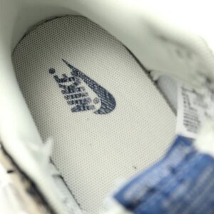 【AT9074】Gucci x Nike SB Dunk Lowスケートシューズ | ハイエンドファッションとストリートカルチャーの融合 | Nike x Gucci