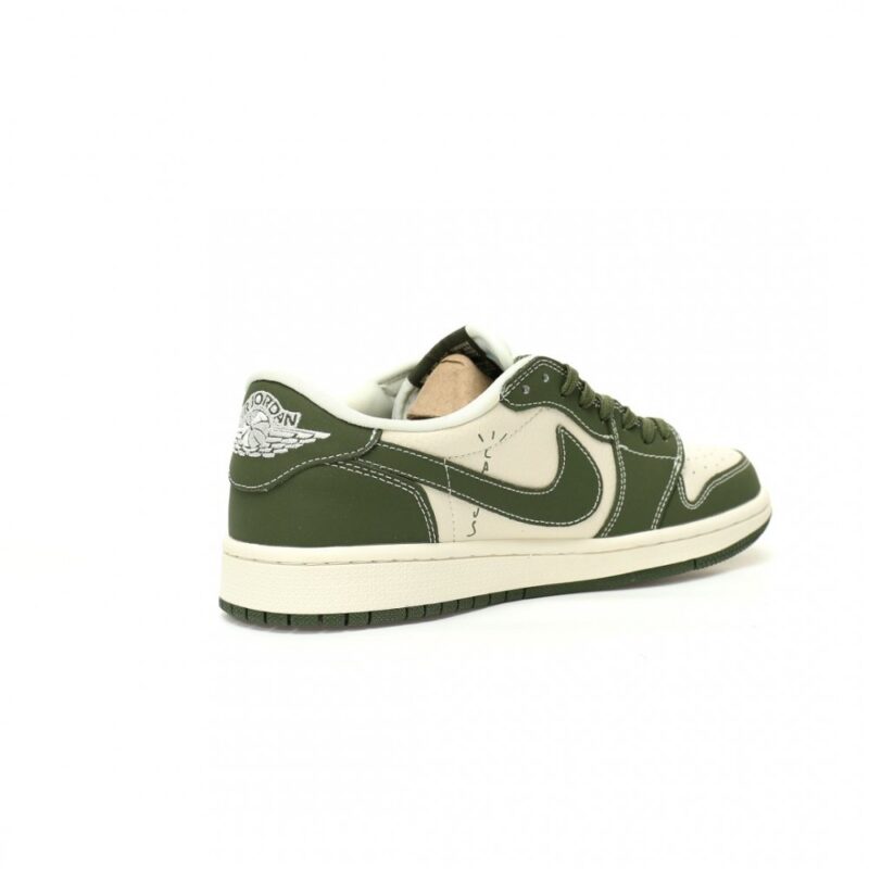 【AT9075】グッチ x ナイキ エアジョーダン1 ロー - 豪華なコラボレーションスニーカー | Nike x Gucci