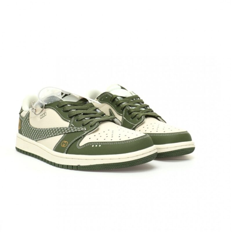【AT9075】グッチ x ナイキ エアジョーダン1 ロー - 豪華なコラボレーションスニーカー | Nike x Gucci