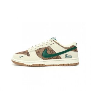 【AT9076】Gucci x Nike SB Dunk Low スニーカー - 贅沢なストリートファッション | Gucci x Nike