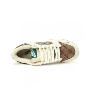 【AT9076】Gucci x Nike SB Dunk Low スニーカー - 贅沢なストリートファッション | Gucci x Nike