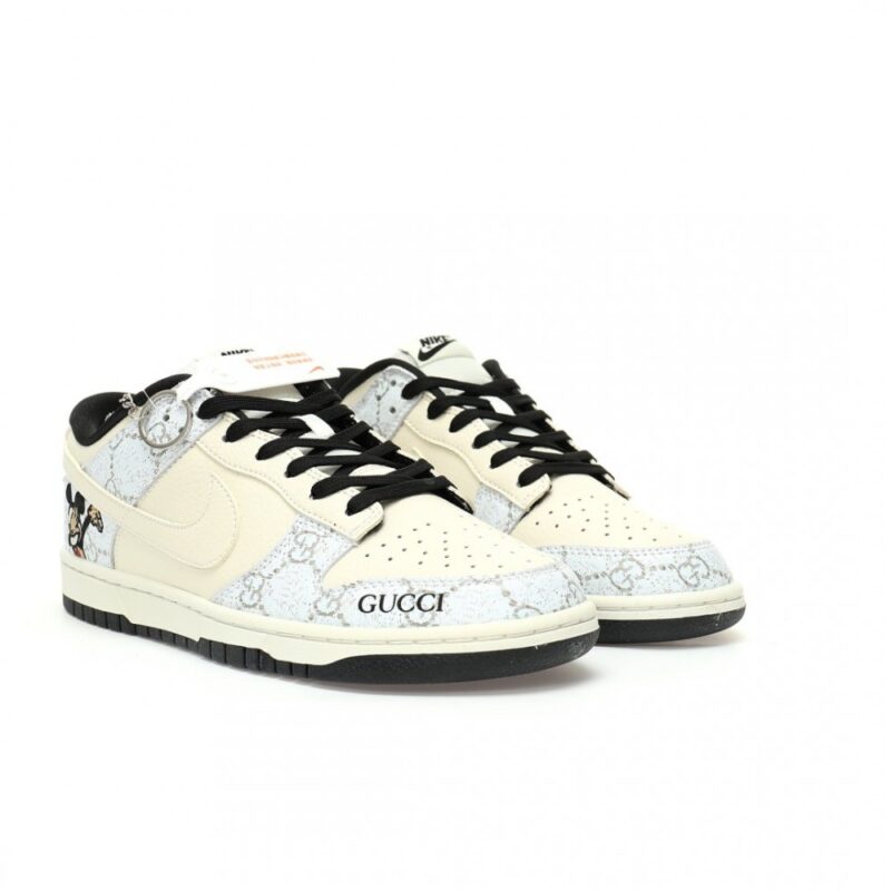 【AT9077】ナイキSB ダンクロー x グッチ コラボ スニーカー | Nike x Gucci