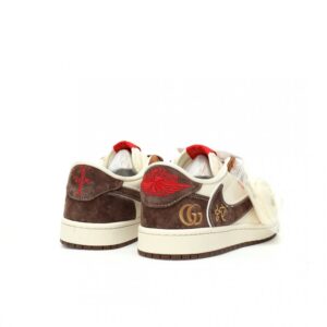 【AT9080】グッチ×トラヴィス・スコット×ナイキ Air Jordan 1 Low 2025年蛇年限定カラー | Nike x Gucci