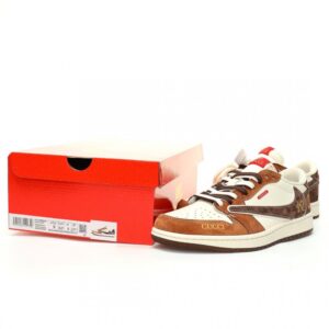 【AT9080】グッチ×トラヴィス・スコット×ナイキ Air Jordan 1 Low 2025年蛇年限定カラー | Nike x Gucci