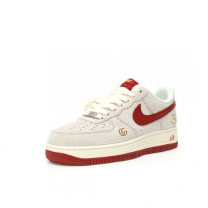 【AT9081】限定版Gucci x Nike Air Force 1 スニーカー: ピッグスキンとスネークスキン使用 | Gucci x Nike