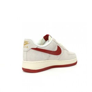 【AT9081】限定版Gucci x Nike Air Force 1 スニーカー: ピッグスキンとスネークスキン使用 | Gucci x Nike