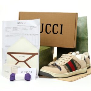 【AT9083】グッチ(Gucci) Screenerシリーズ スニーカー - 贅沢なデザインと快適な履き心地を持つクラシックスポーツシューズ | Gucci Firenze
