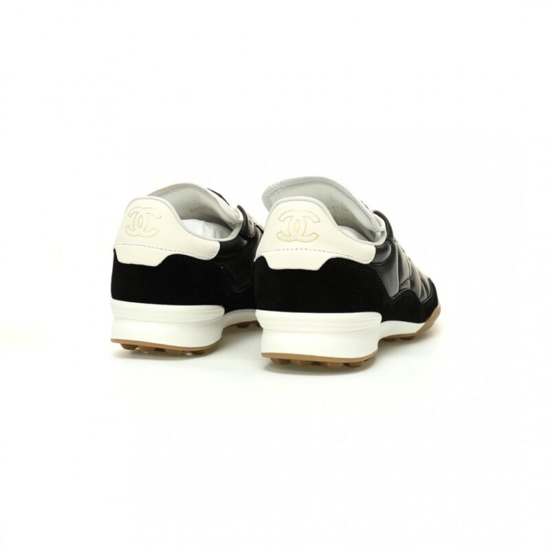 【AT9084】CHANEL シャネルのクラシックなダイヤ柄スニーカー - フランスの高級ブランドの最新モデル | Chanel
