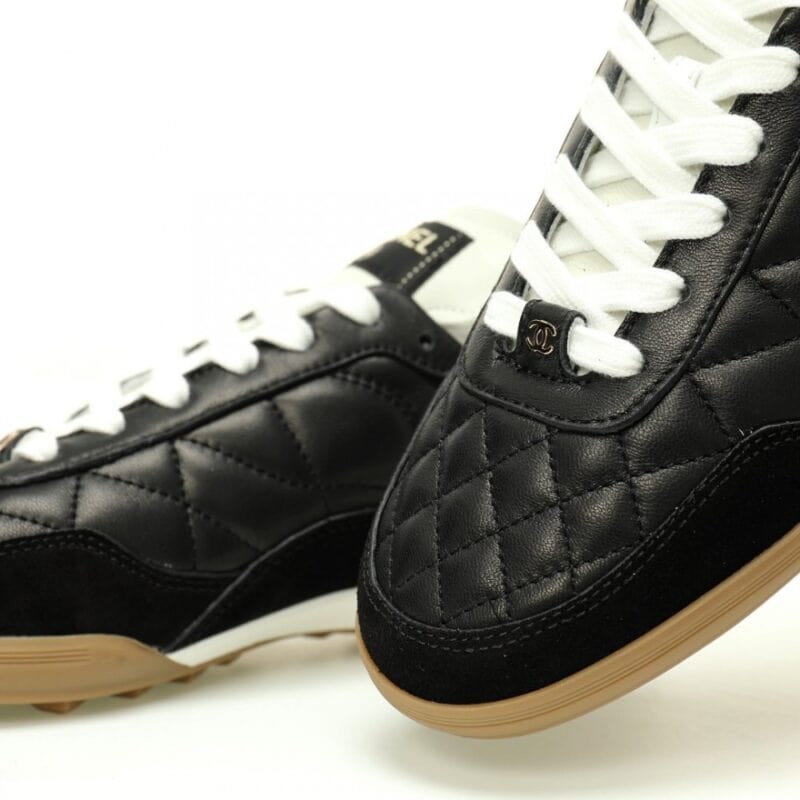 【AT9084】CHANEL シャネルのクラシックなダイヤ柄スニーカー - フランスの高級ブランドの最新モデル | Chanel