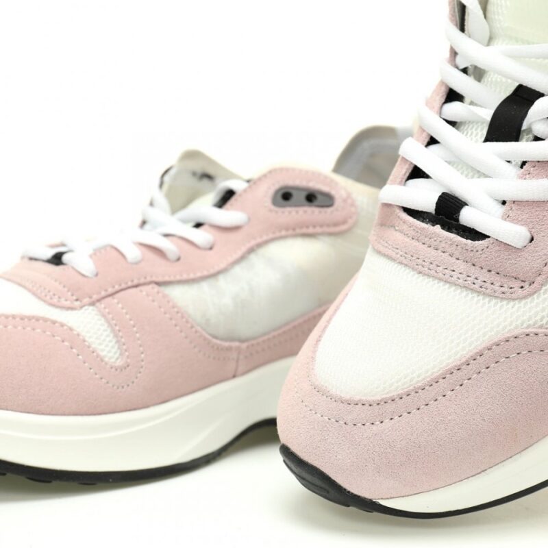 【AT9089】ディオール（Dior）B25ランナースニーカー - 高級ファッションとスポーツ美学の融合 | Dior Paris