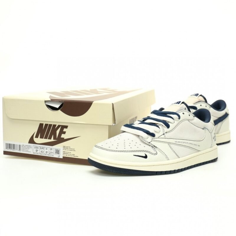 【AT9109】ナイキ ジョーダン トラビス・スコット × ザ・ノース・フェイス コラボ ローカット スニーカー | TNF x Nike