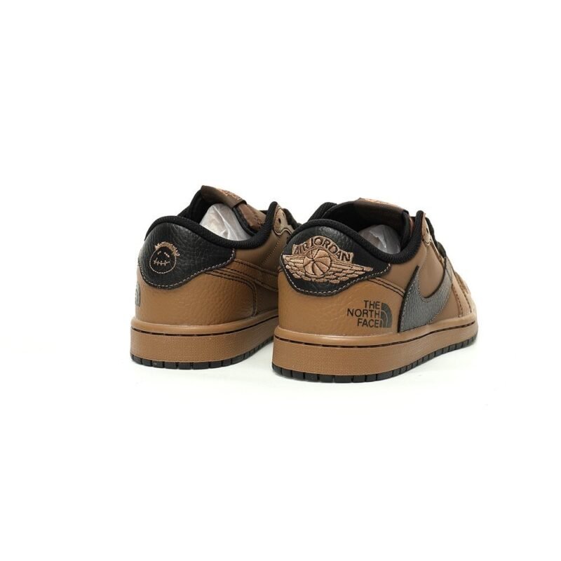 【AT9111】ナイキ エア ジョーダン 1 ロー x The North Face x Travis Scott スニーカー限定コラボモデル | TNF x Nike