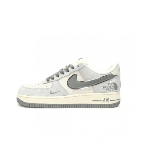 【AT9118】ノースフェイス x ナイキ Air Force 1 '07 Low コラボ - アウトドアデザインと快適性を兼ね備えた靴 | Nike x The North Face