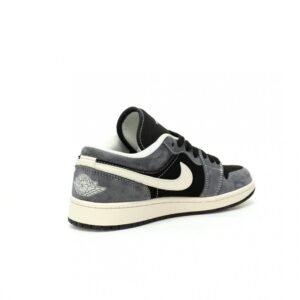 【AT9119】ナイキ エアジョーダン 1 ロー × ザ ノースフェイス コラボ スニーカー | The North Face x Nike