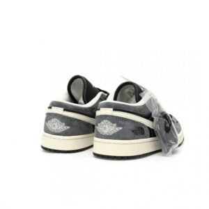 【AT9119】ナイキ エアジョーダン 1 ロー × ザ ノースフェイス コラボ スニーカー | The North Face x Nike