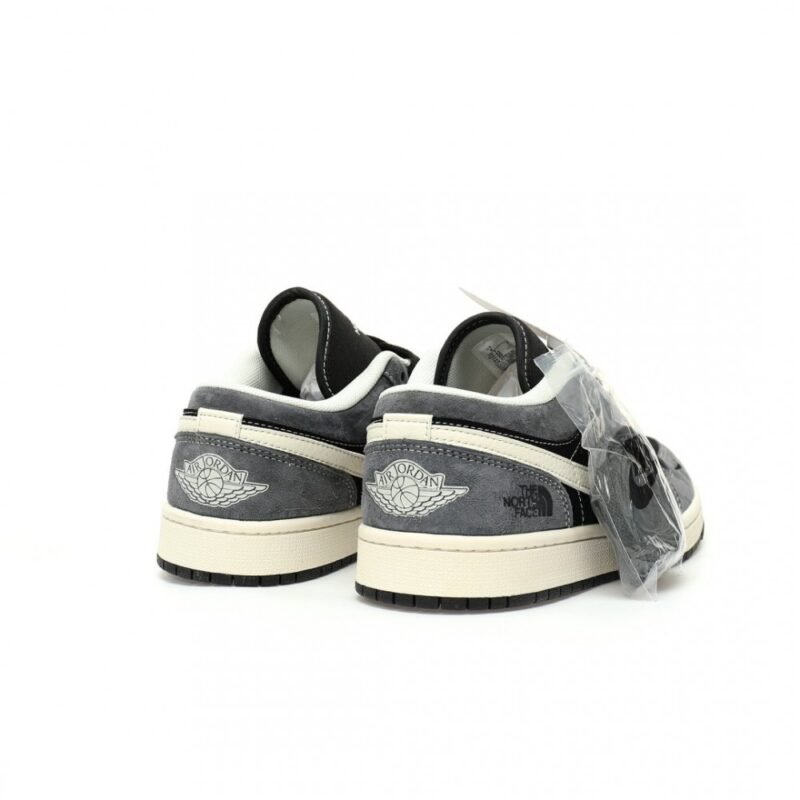 【AT9119】ナイキ エアジョーダン 1 ロー × ザ ノースフェイス コラボ スニーカー | The North Face x Nike